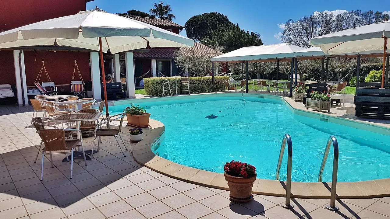 אורבטלו Hotel La Posta Di Torrenova 3*,  איטליה